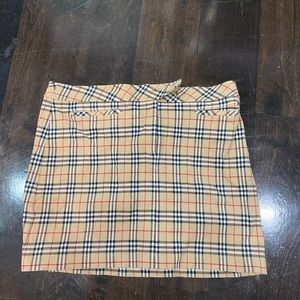 Burberry Mini skirt